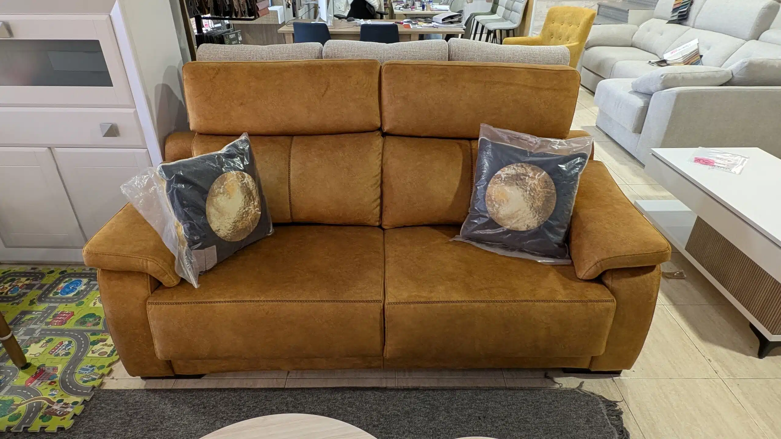 Sofa011.2 scaled